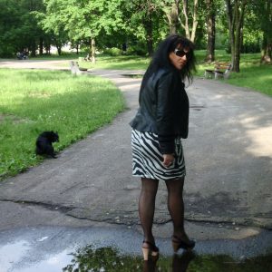 Louane - rencontre-MILF-Le Havre